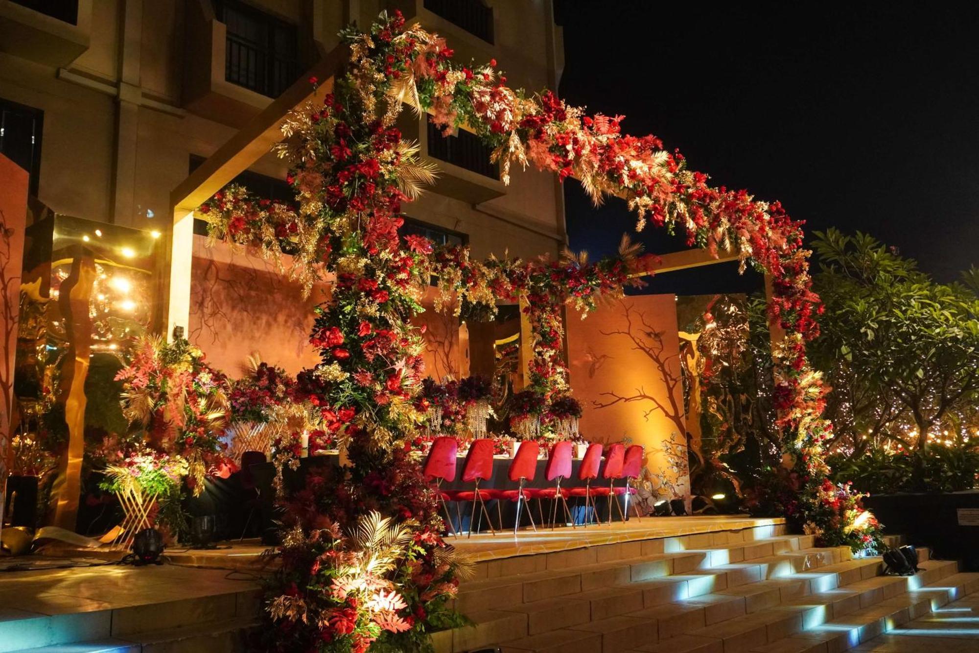 Radisson Blu Dhaka Water Garden Hotel Exterior photo